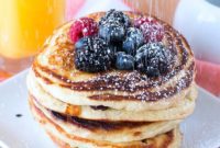 Easy Mixed Berry Buttermilk Pancakes