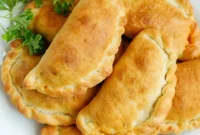 Lebanon’s Beloved Bites Fatayer Blahmeh