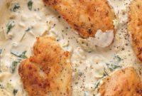 One-Pan Creamy Spinach Artichoke Chicken