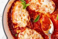 Keto Chicken Parm Skillet
