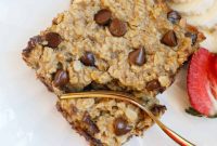 Chocolate Chip Oatmeal Bake