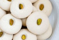 Melt-in-Your-Mouth Lebanese Ghraybeh