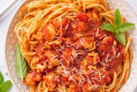 Hearty Chicken Ragu with Spaghetti