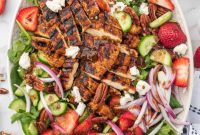 Vibrant Strawberry Grilled Chicken Salad