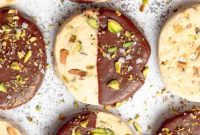 Melt-in-Your-Mouth Pistachio Shortbread