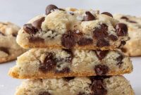 Chewy Eggless Chocolate Chip Cookies