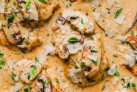 Chicken Thighs with Creamy Mushroom Sauce
