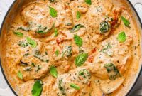 Velvety Sun-Dried Tomato Chicken Thighs