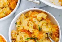 Golden Baked Creamy Mac & Cheese