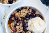 Irresistible Blueberry Crisp