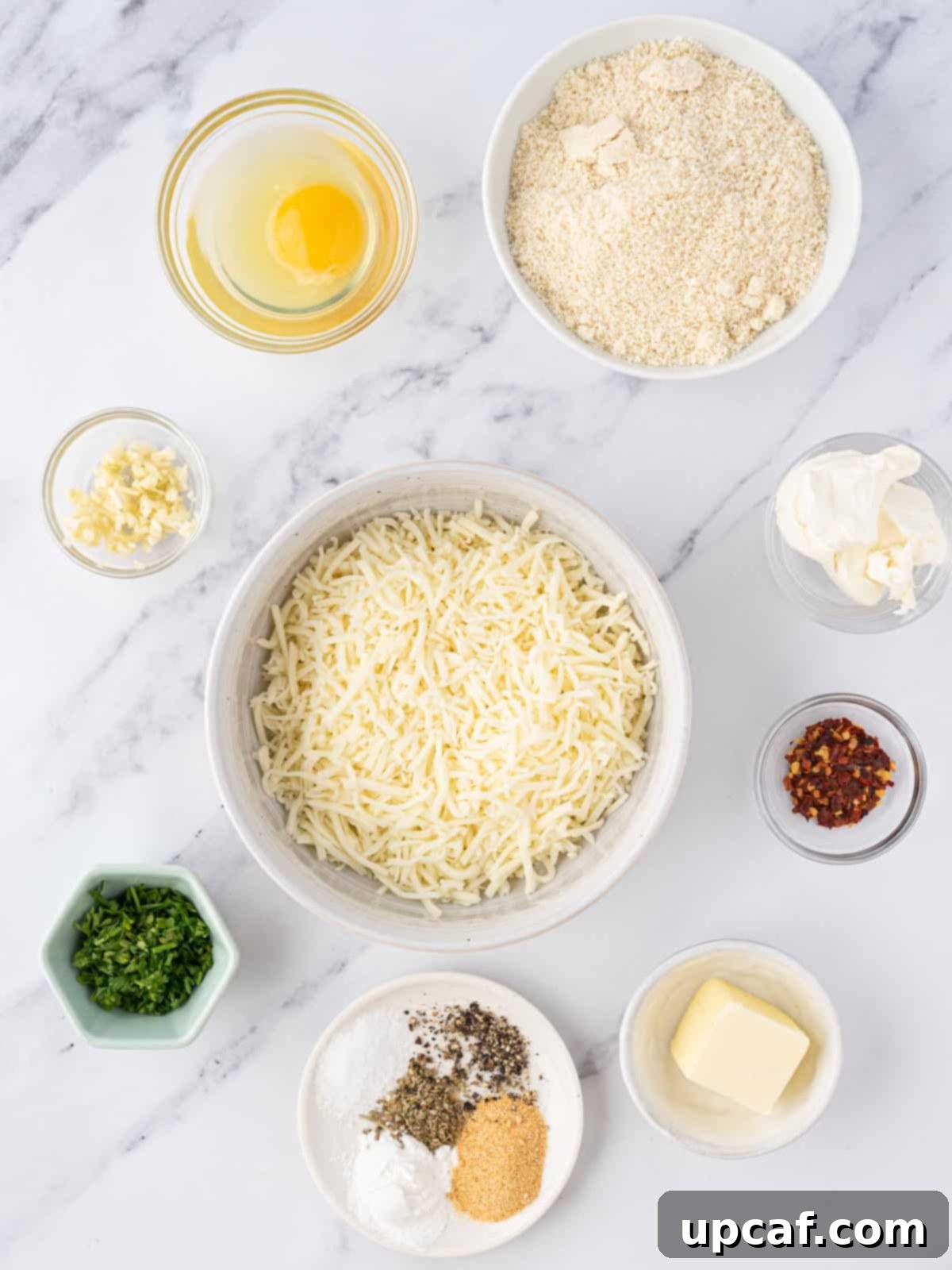 Ingredients needed to make low carb garlic bread.