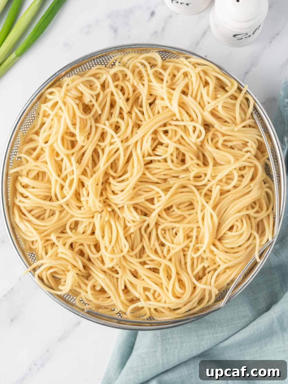 Plant-Based Lo Mein 5 How to cook noodles for lo mein.