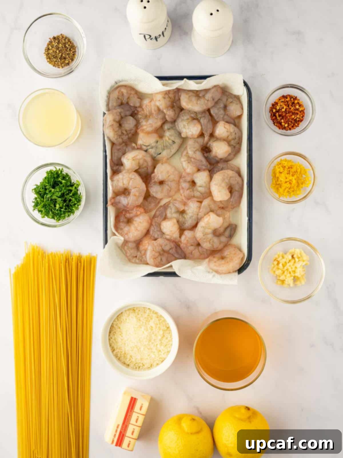 Ingredients needed for shrimp scampi pasta.